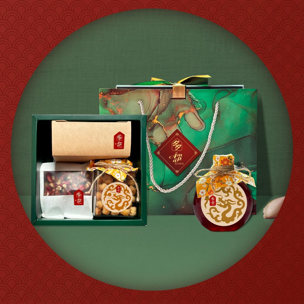 Set quà tặng Tết Sen Giáp Thìn 2024